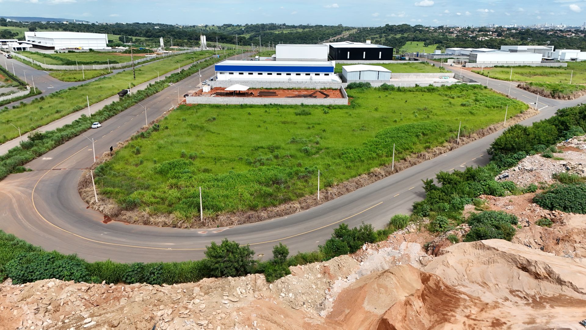 Lote de esquina Global Park